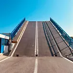Perina Apartamento Tisno