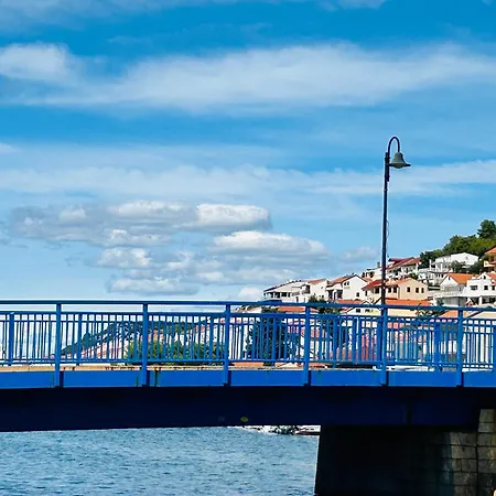 Apartamento Perina Tisno