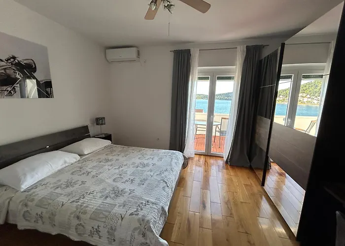 Appartement Perina Tisno